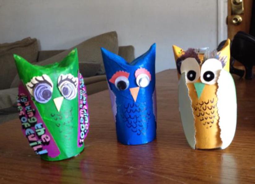 craft owls made of recycled materials