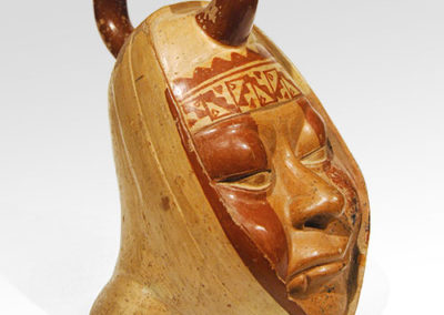 Moche – STIRRUP-SPOUT VESSEL IN FORM OF PORTRAIT HEAD